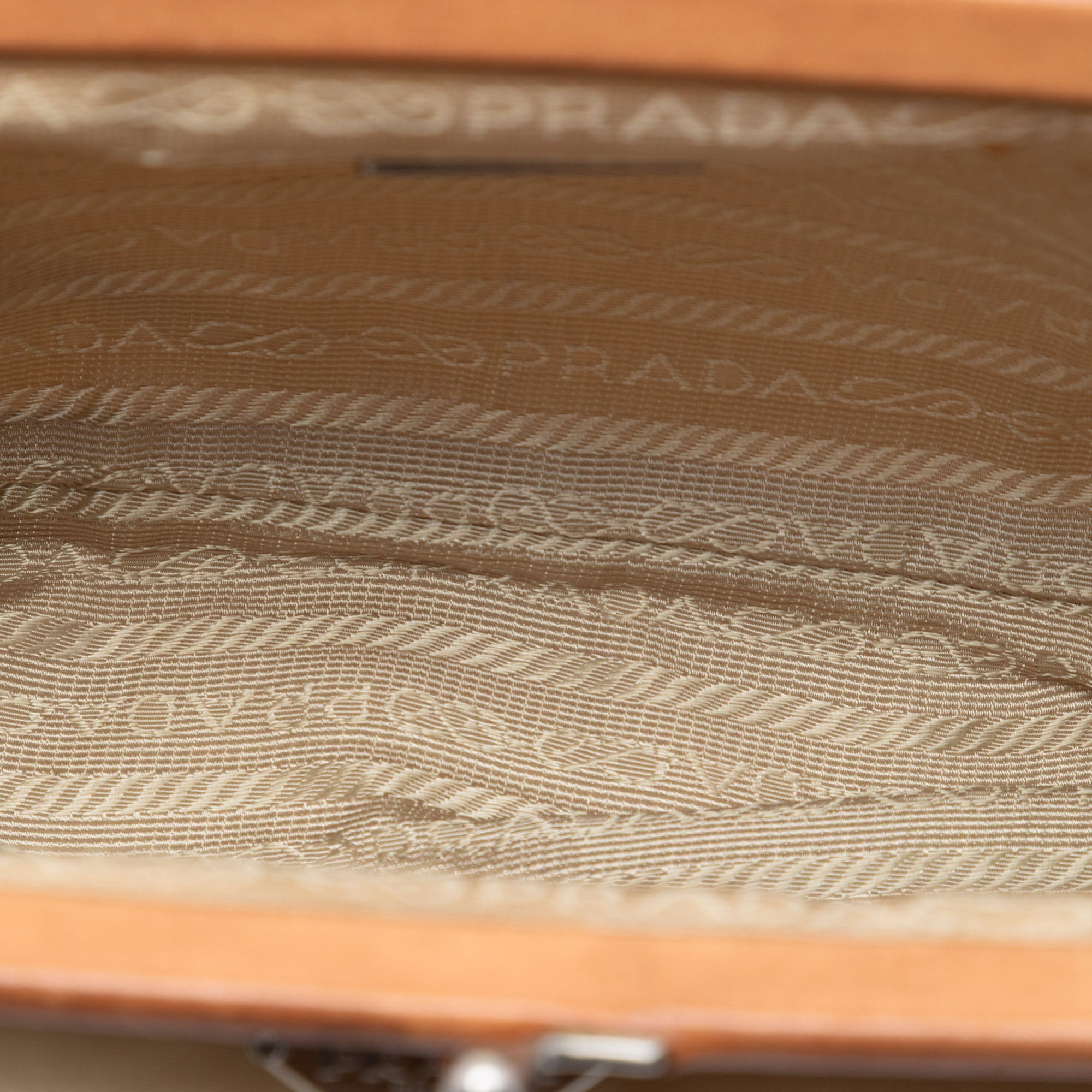 Leather Trimmed Tessuto Kisslock Frame Pochette - Image 4