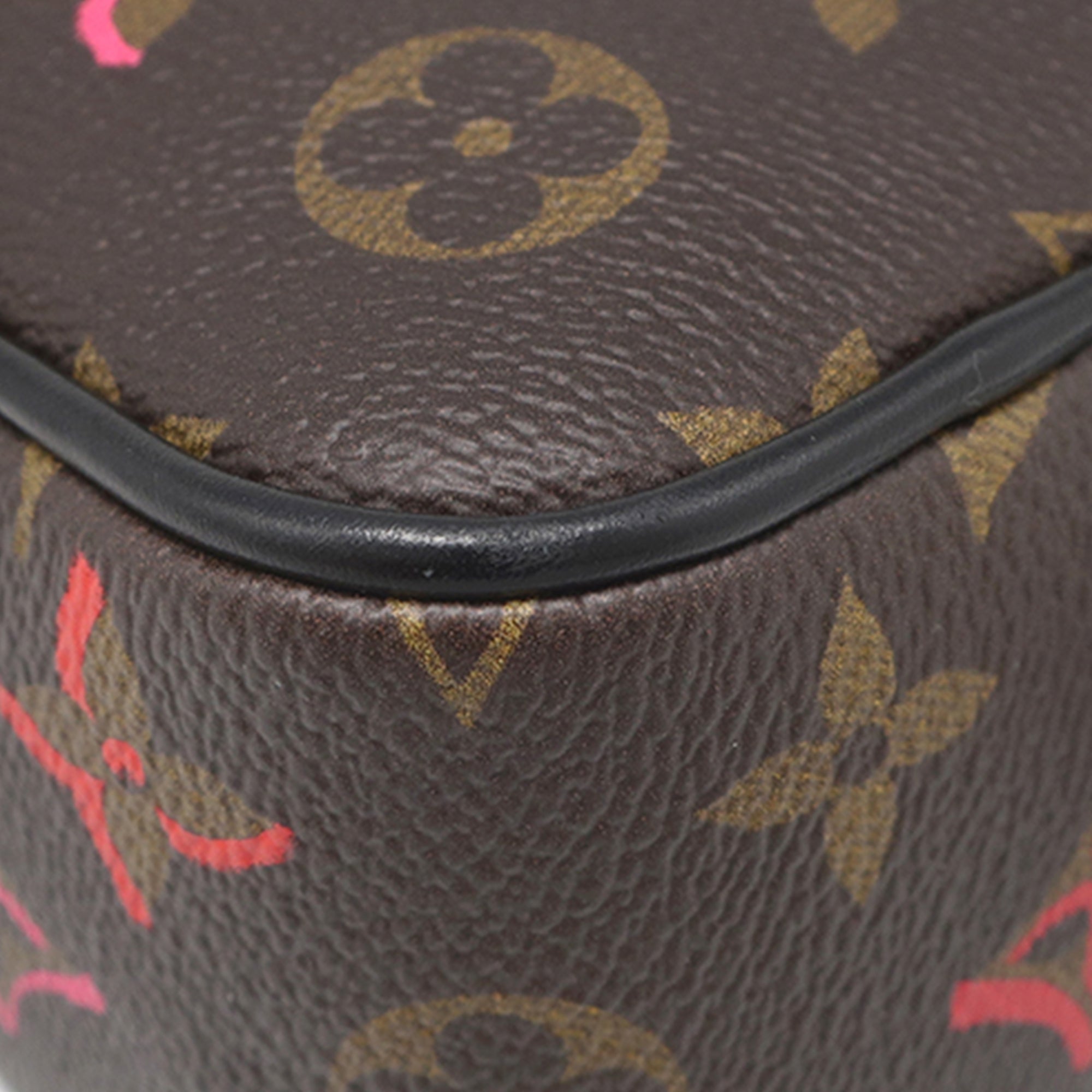 Monogram Fall In Love Sac Coeur - Image 10