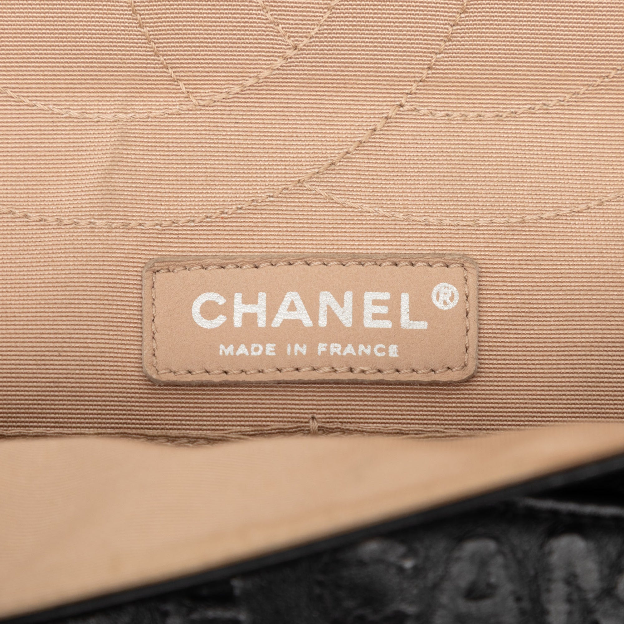 Maxi Embossed Calfskin 31 Rue Cambon Reissue 2.55 Double Flap - Image 5