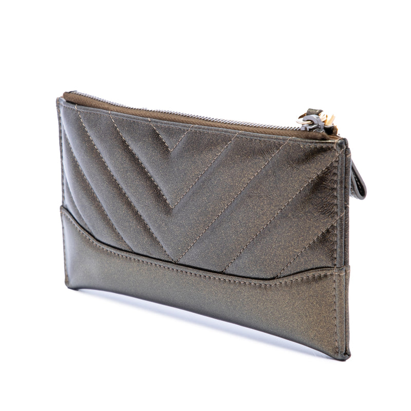 Chevron Metallic Aged Calfskin Gabrielle Zip Pouch - Image 2