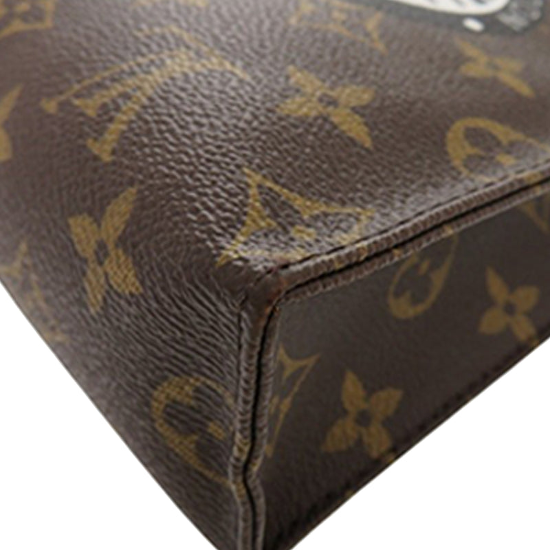 Monogram World Tour Toiletry Pouch 26 - Image 12