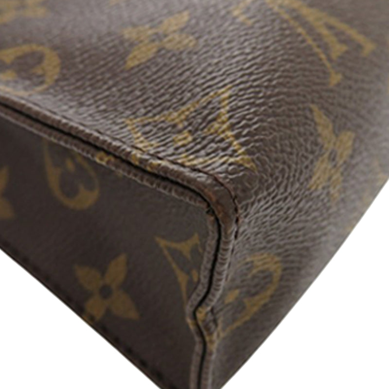 Monogram World Tour Toiletry Pouch 26 - Image 13