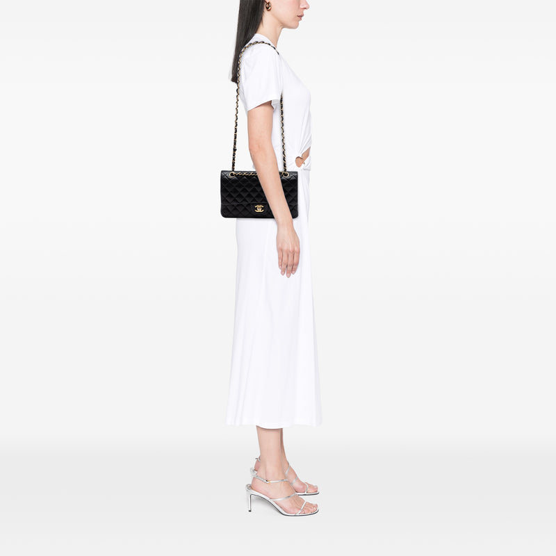 Medium Classic Lambskin Double Flap - Image 6