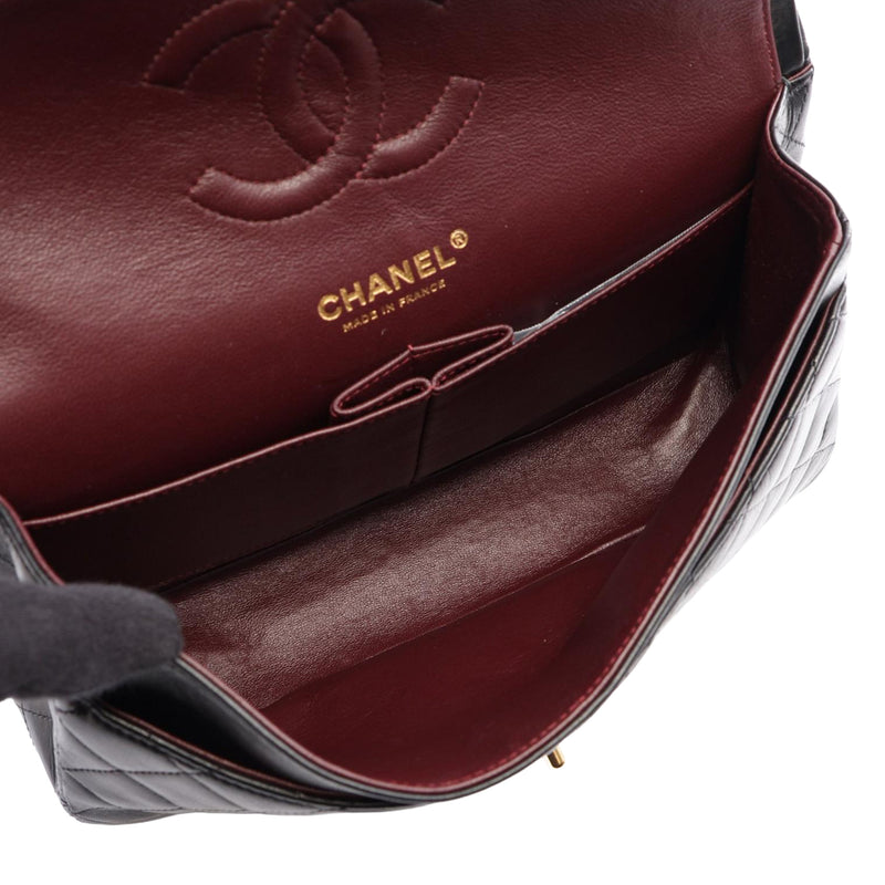 Medium Classic Lambskin Double Flap - Image 3