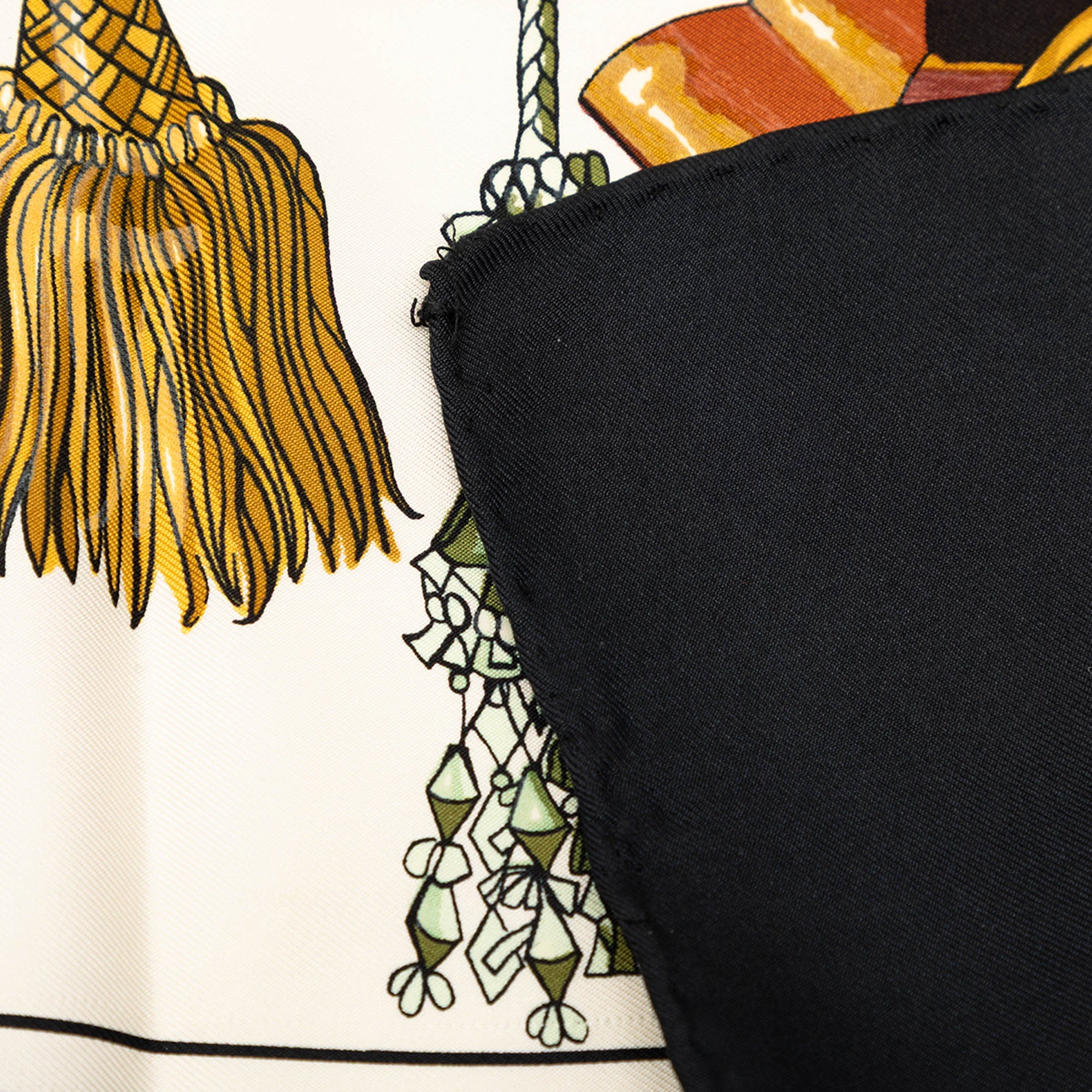 Passementerie Silk Scarf 90 - Image 6