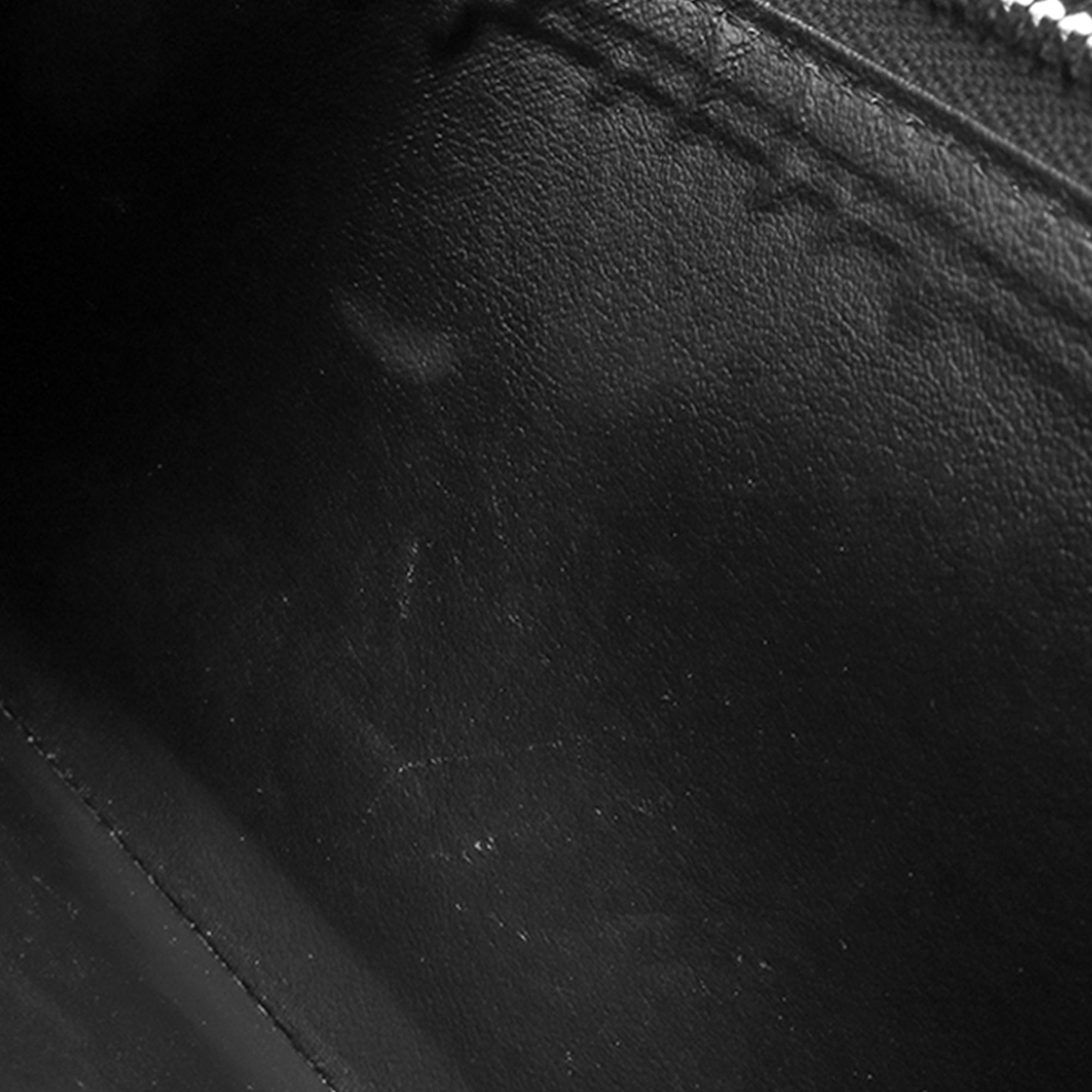 Epi Zippy Long Wallet - Image 10