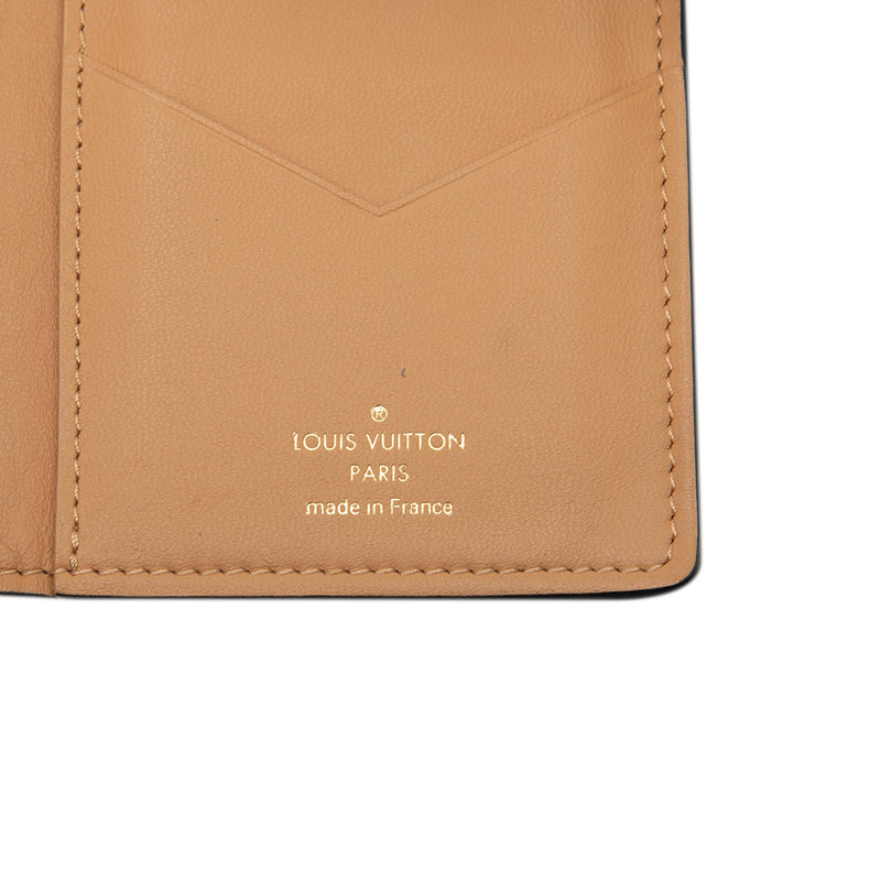 Taurillon Capucine Vertical Wallet - Image 6