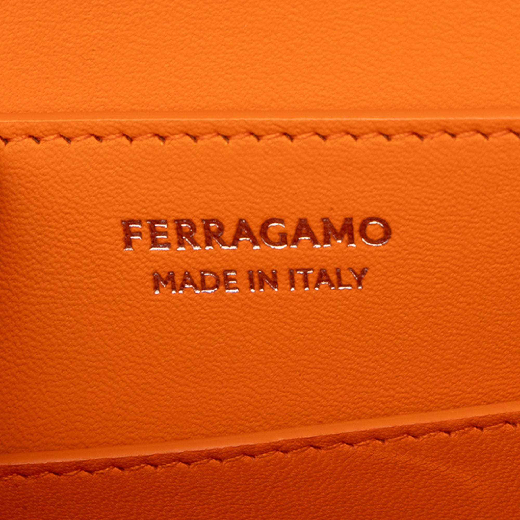 Gradient Brushed Calfskin Gancini Wanda Top Handle Bag - Image 5