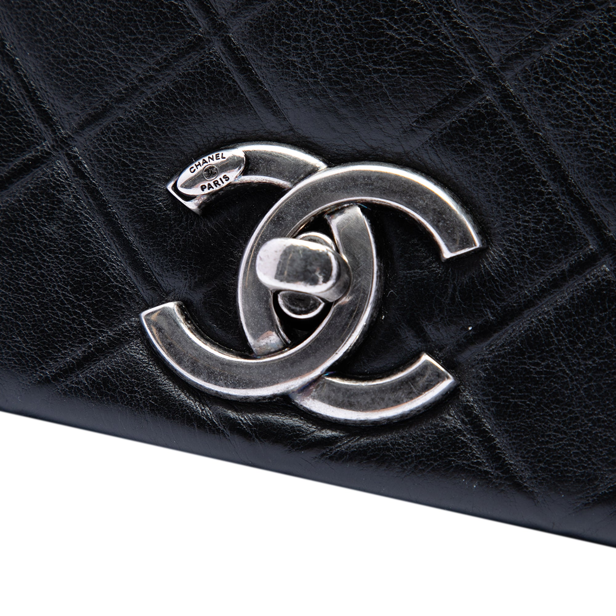 Medium Diamond Embossed Calfskin New Chic Flap - Image 5