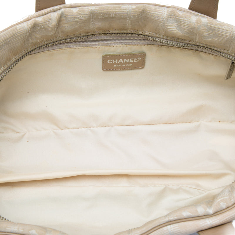 New Travel Line Nylon Handbag - Image 4