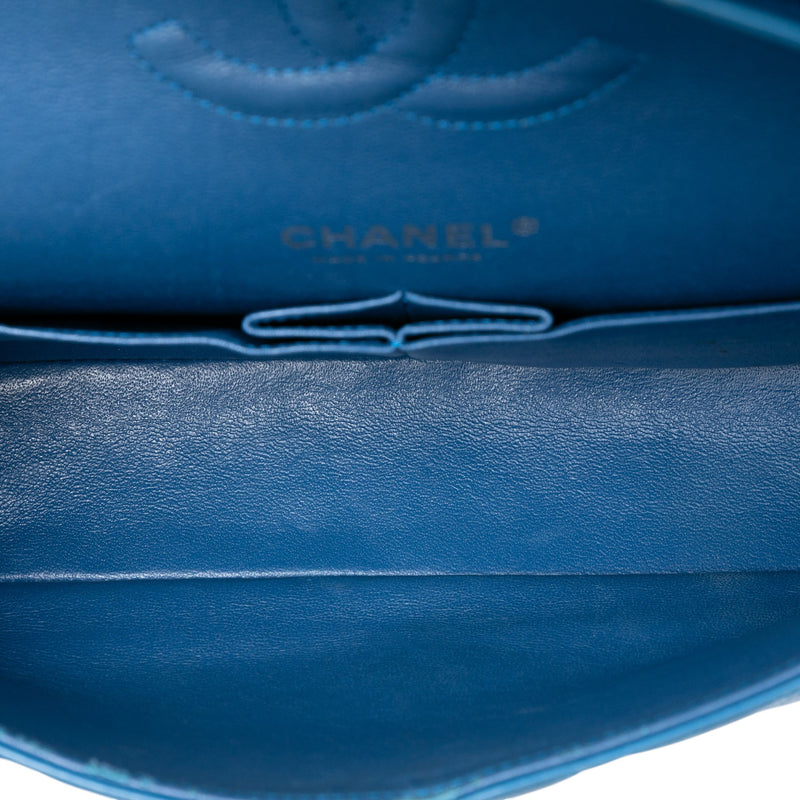 Medium Classic Calfskin Double Flap - Image 4