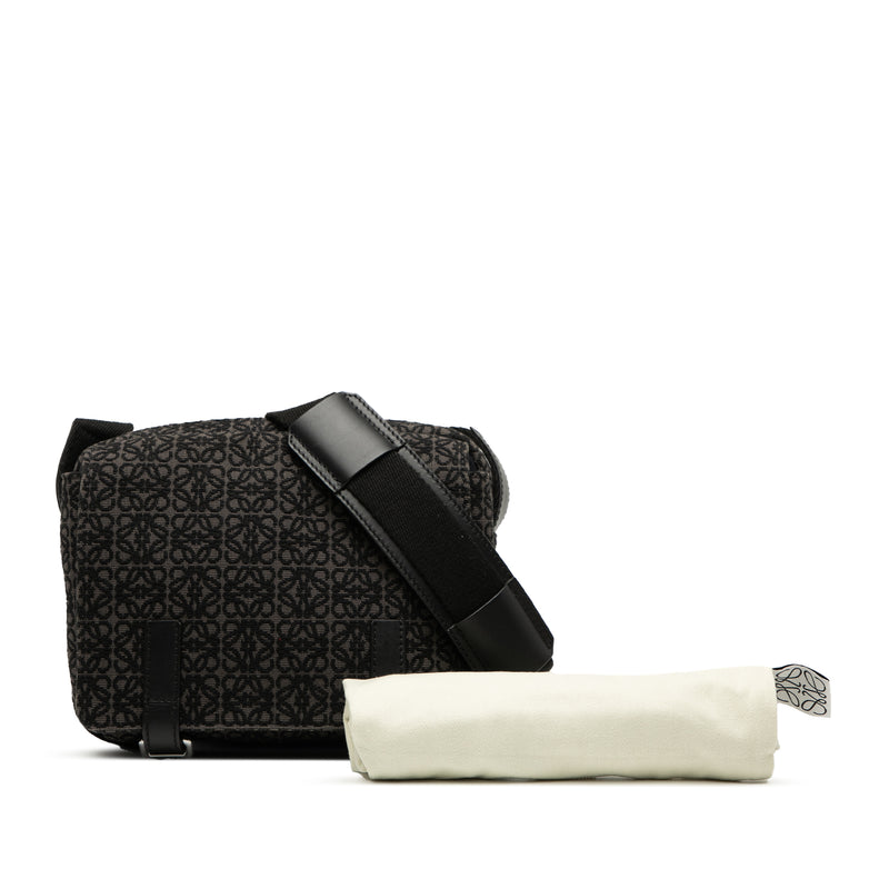 XS Anagram Canvas Military Messenger Bag - Image 8