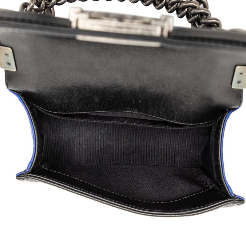 Small Bicolor Lambskin Boy Flap - Image 4