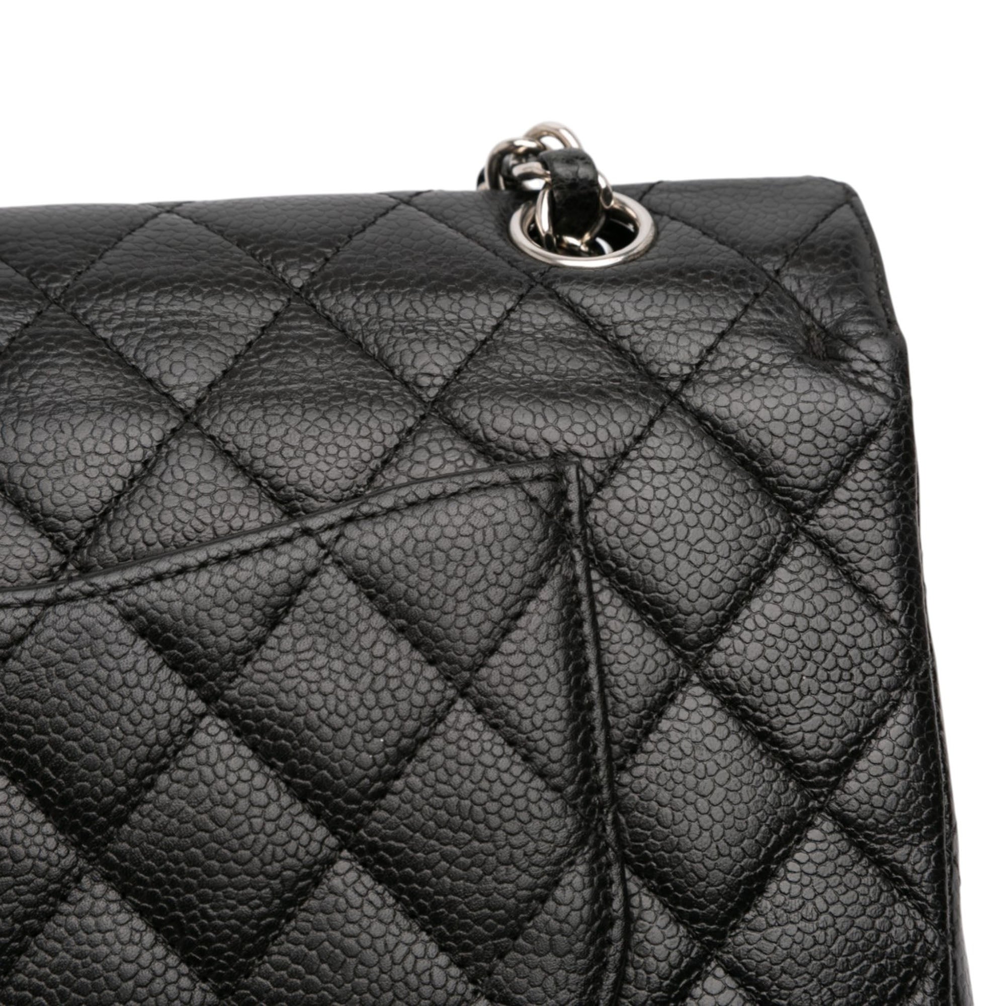 Medium Classic Caviar Double Flap - Image 11