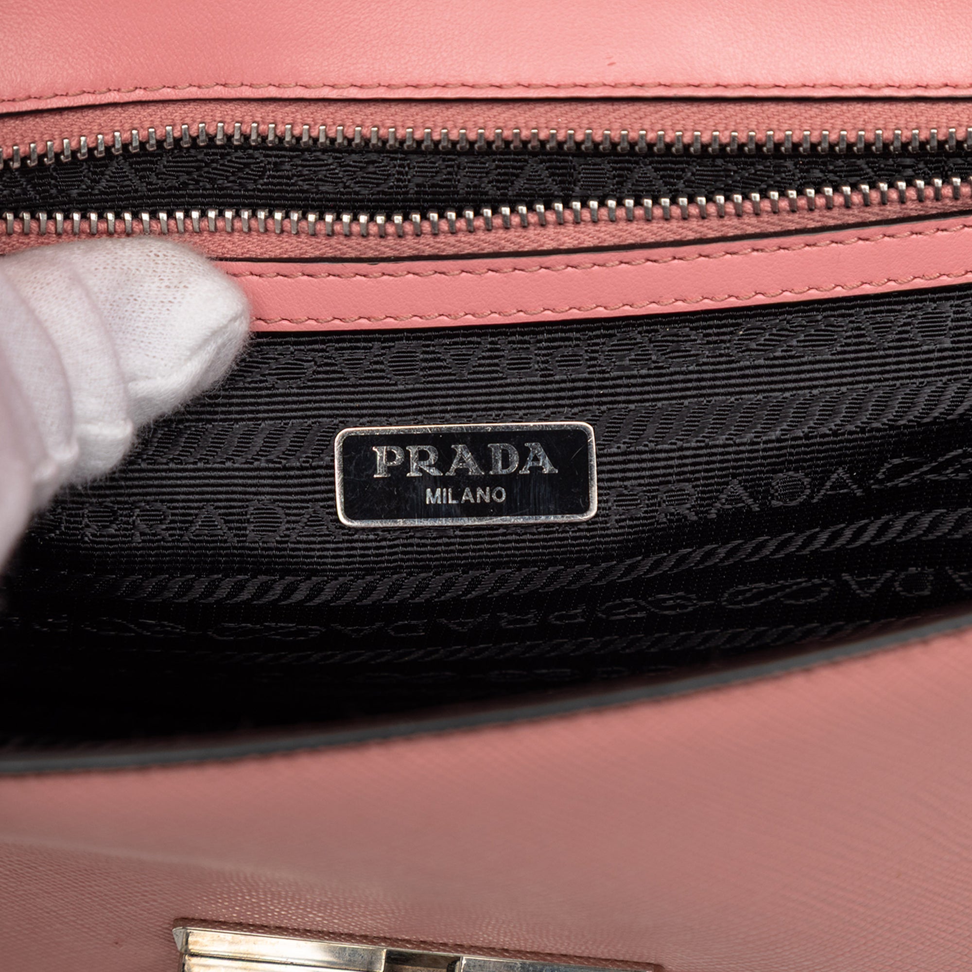 Small Saffiano Sound Lock Chain Crossbody - Image 5