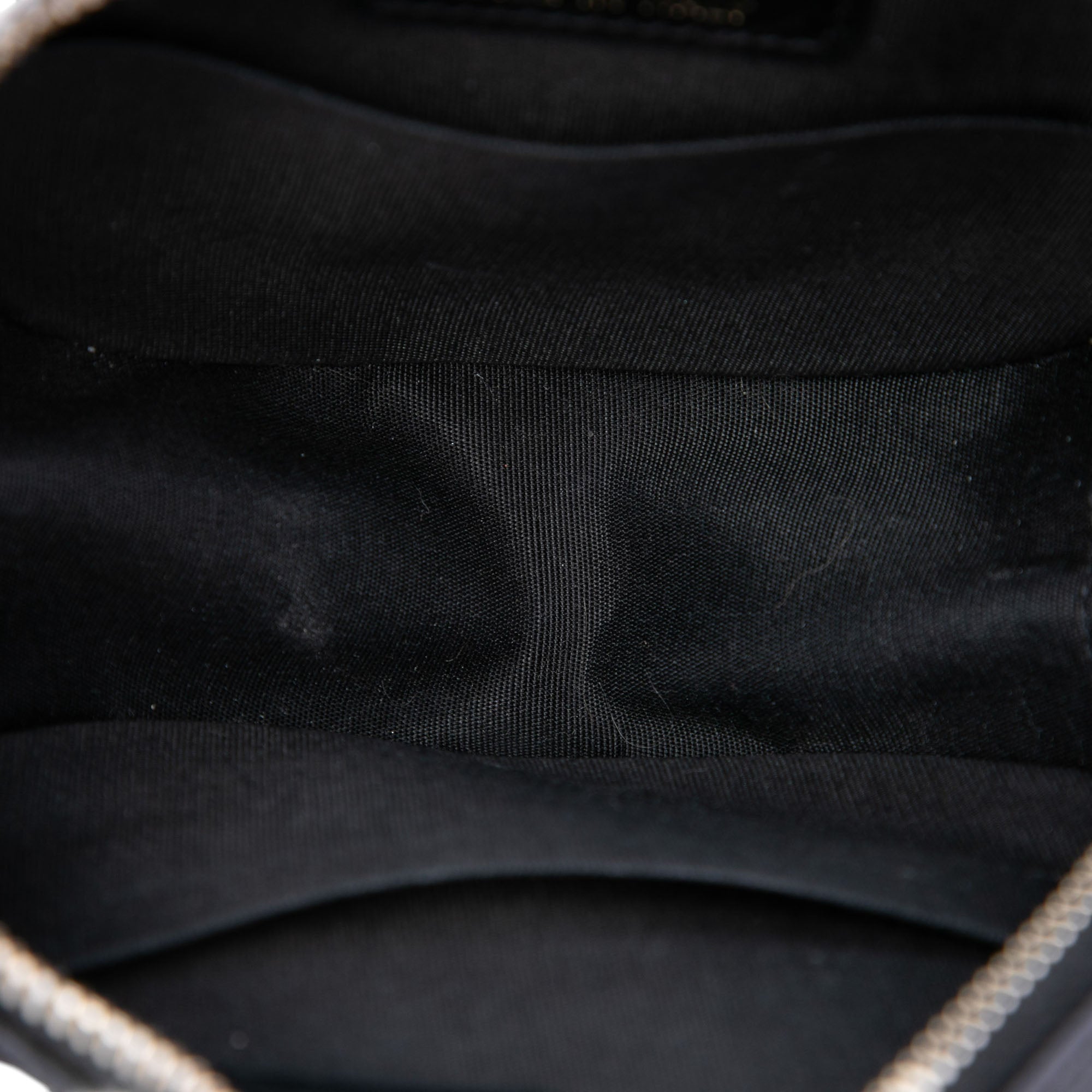 Quilted Calfskin Pearl Studded Round Clutch with Chain - Image 4