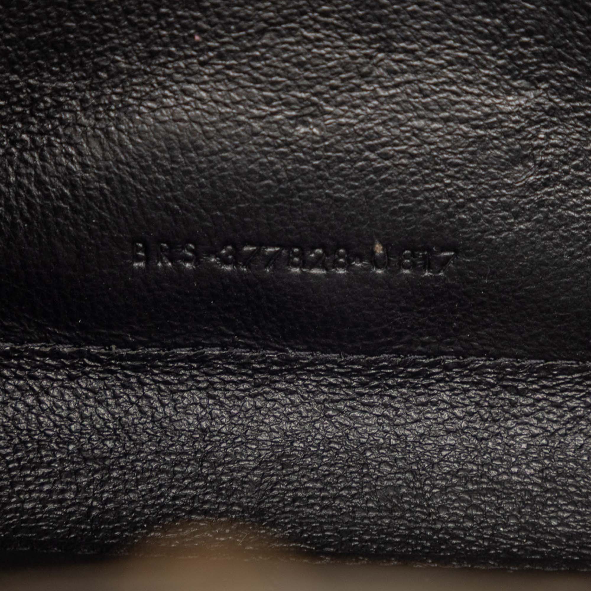 Metallic Grain De Poudre Matelasse Chevron Monogram Chain Wallet - Image 6