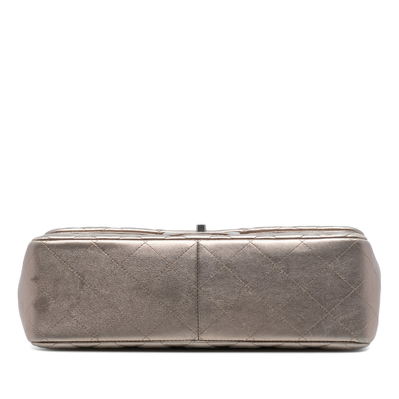 Jumbo Classic Metallic Lambskin Double Flap - Image 3