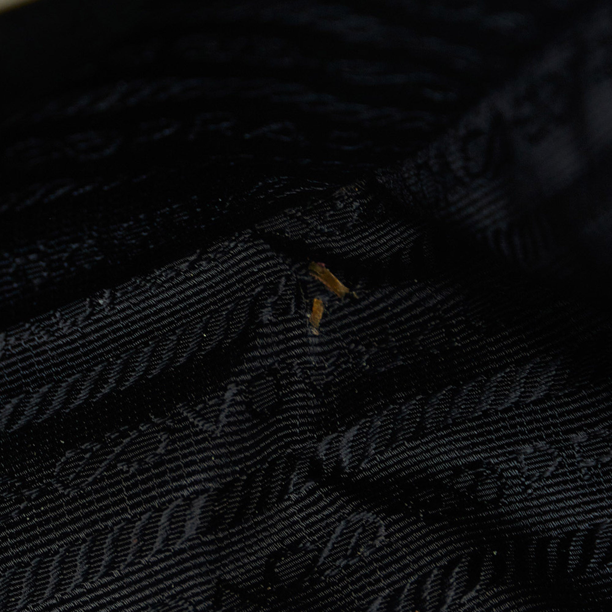 Tessuto Buckle Messenger Bag - Image 10
