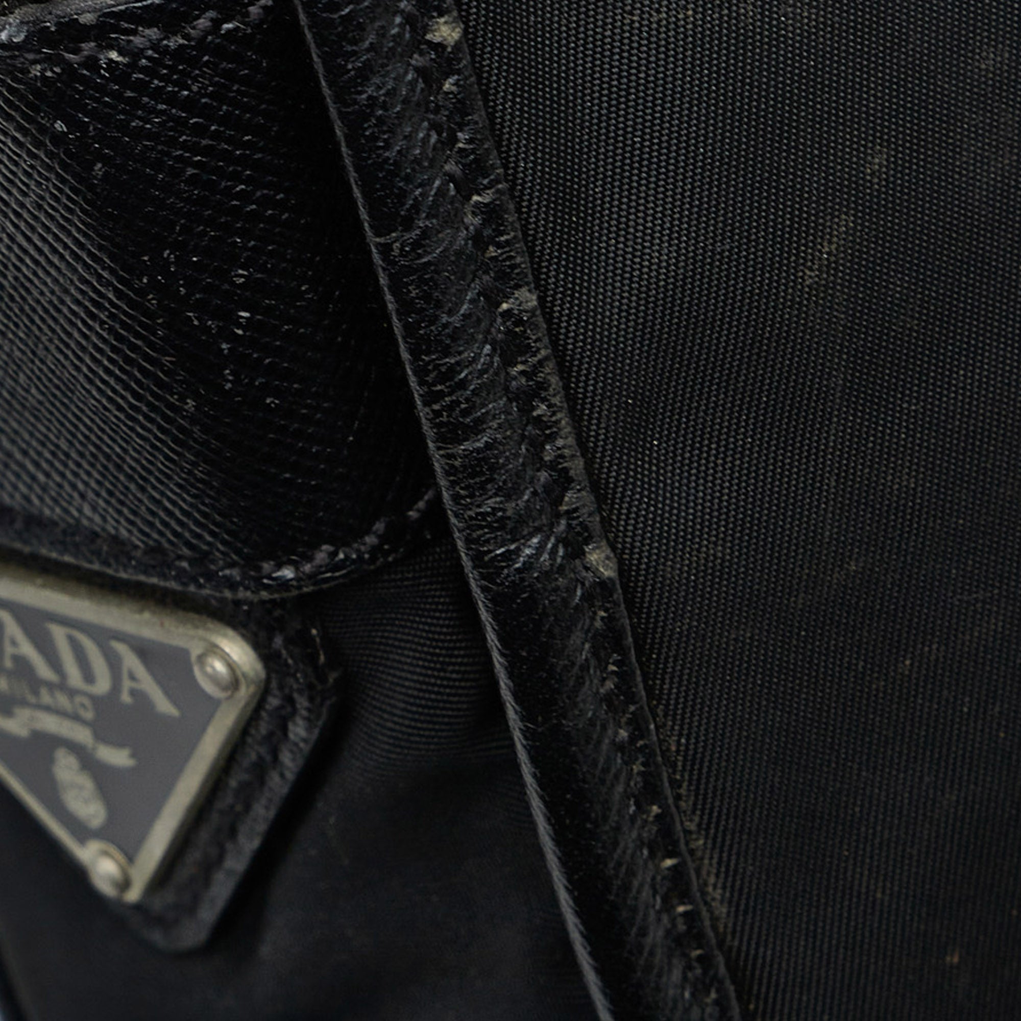 Tessuto Buckle Messenger Bag - Image 18