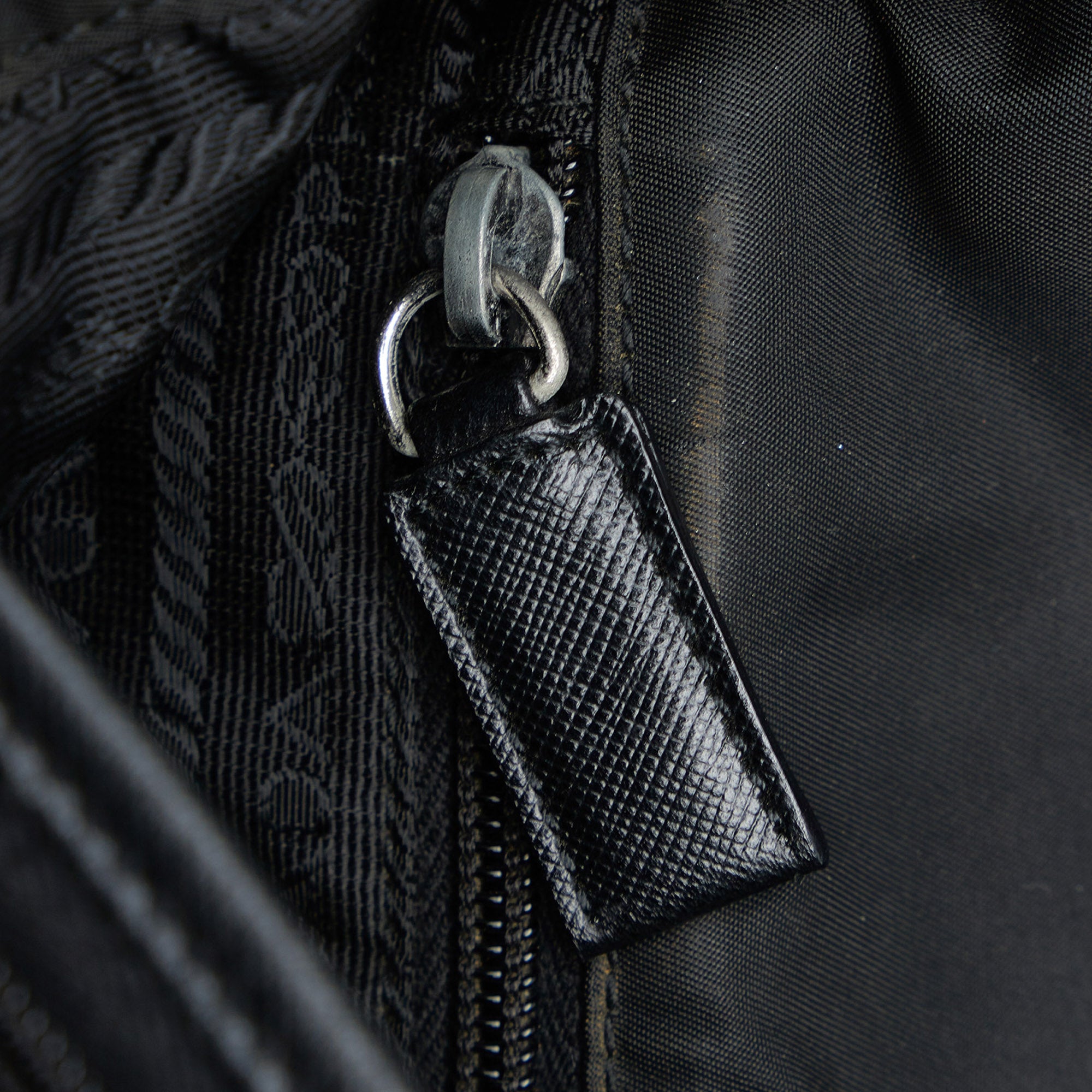 Tessuto Buckle Messenger Bag - Image 8