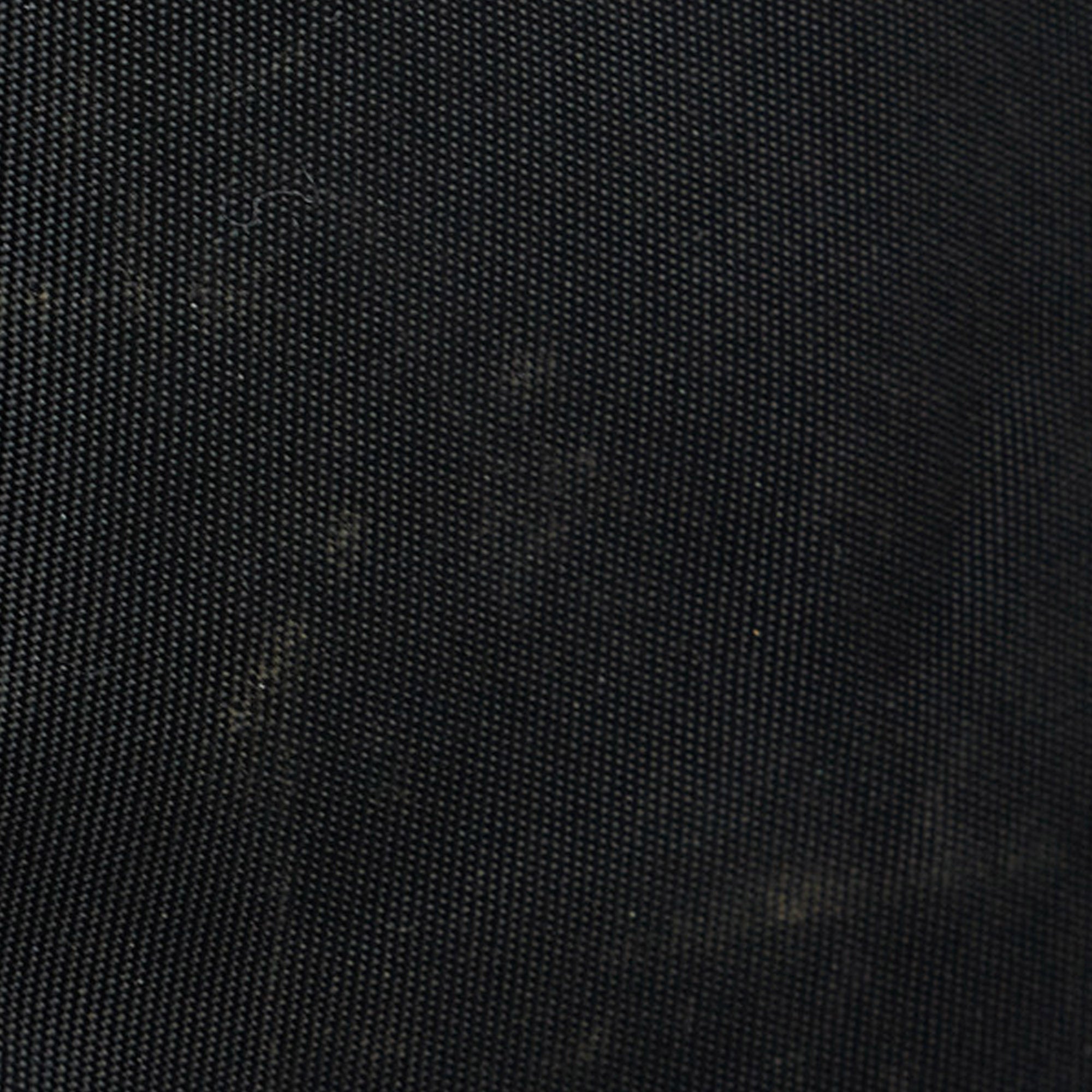 Tessuto Buckle Messenger Bag - Image 9