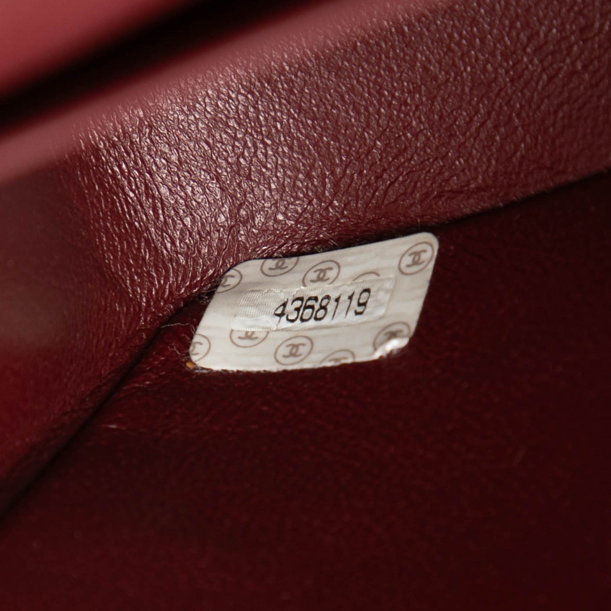 Medium Classic Lambskin Double Flap - Image 6