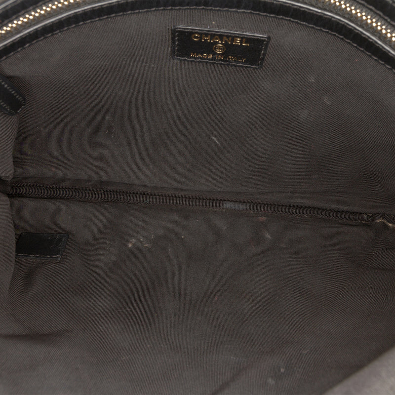 Medium Quilted Caviar Boy O Case Clutch - Image 4