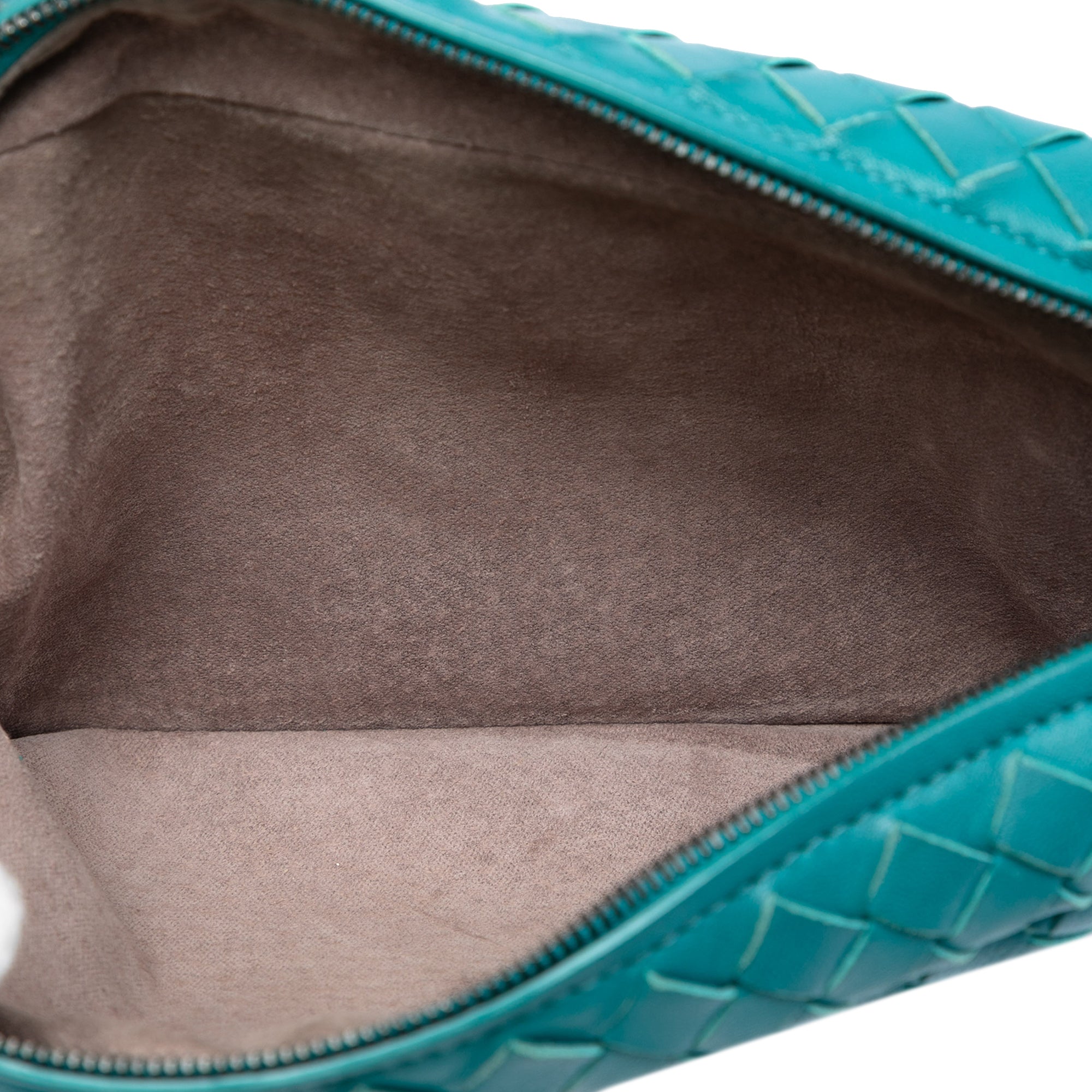 Mini Nappa Intrecciato Expandable Chain Crossbody - Image 4