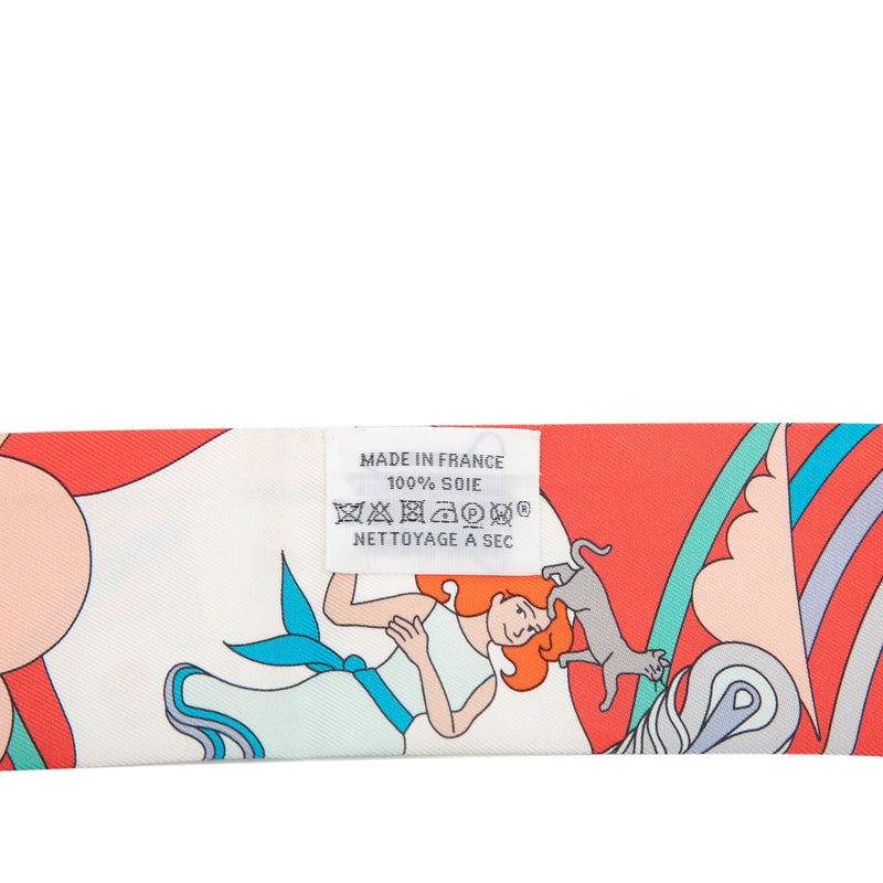 Carres Volants Silk Twilly Scarf - Image 6