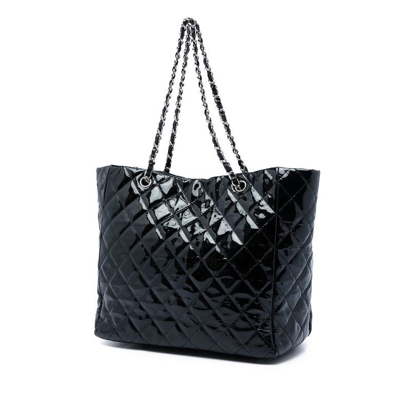 CC Quilted Patent Chic And Glitter Ligne Timeless Tote - Image 2