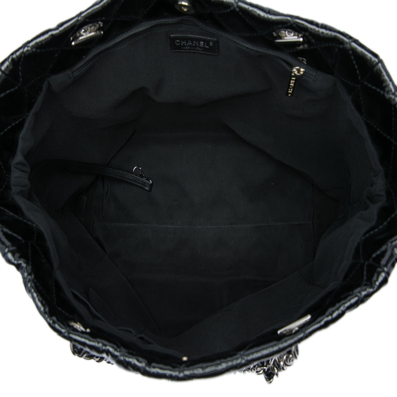 CC Quilted Patent Chic And Glitter Ligne Timeless Tote - Image 4
