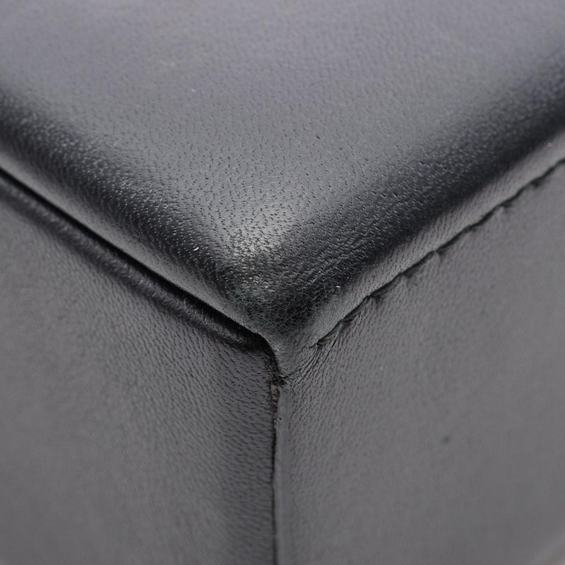 Small Lambskin Dioraddict Lockbox Bag - Image 10