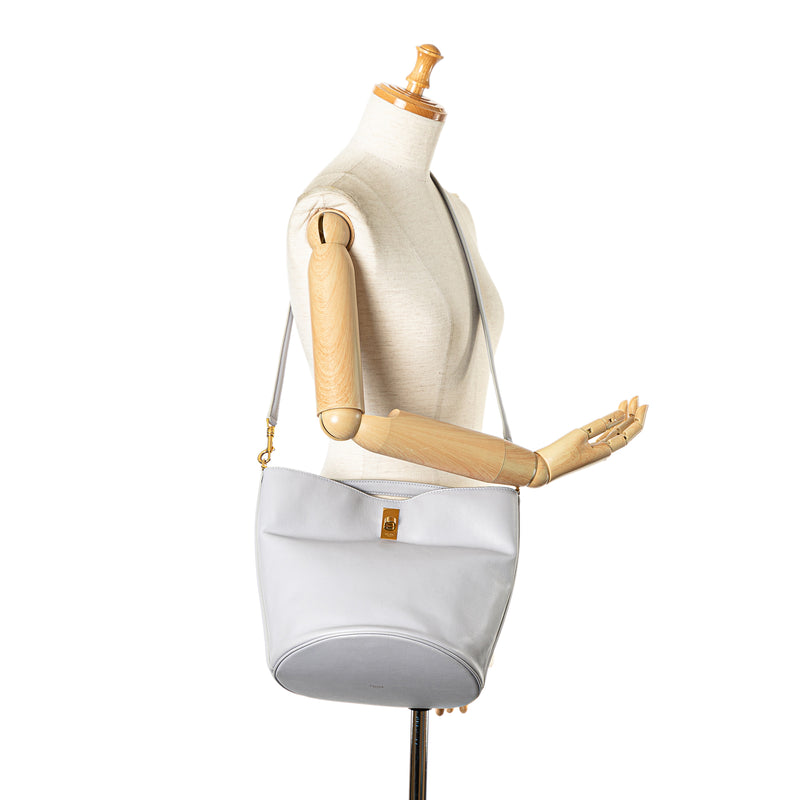 Teen Bucket 16 - Image 10
