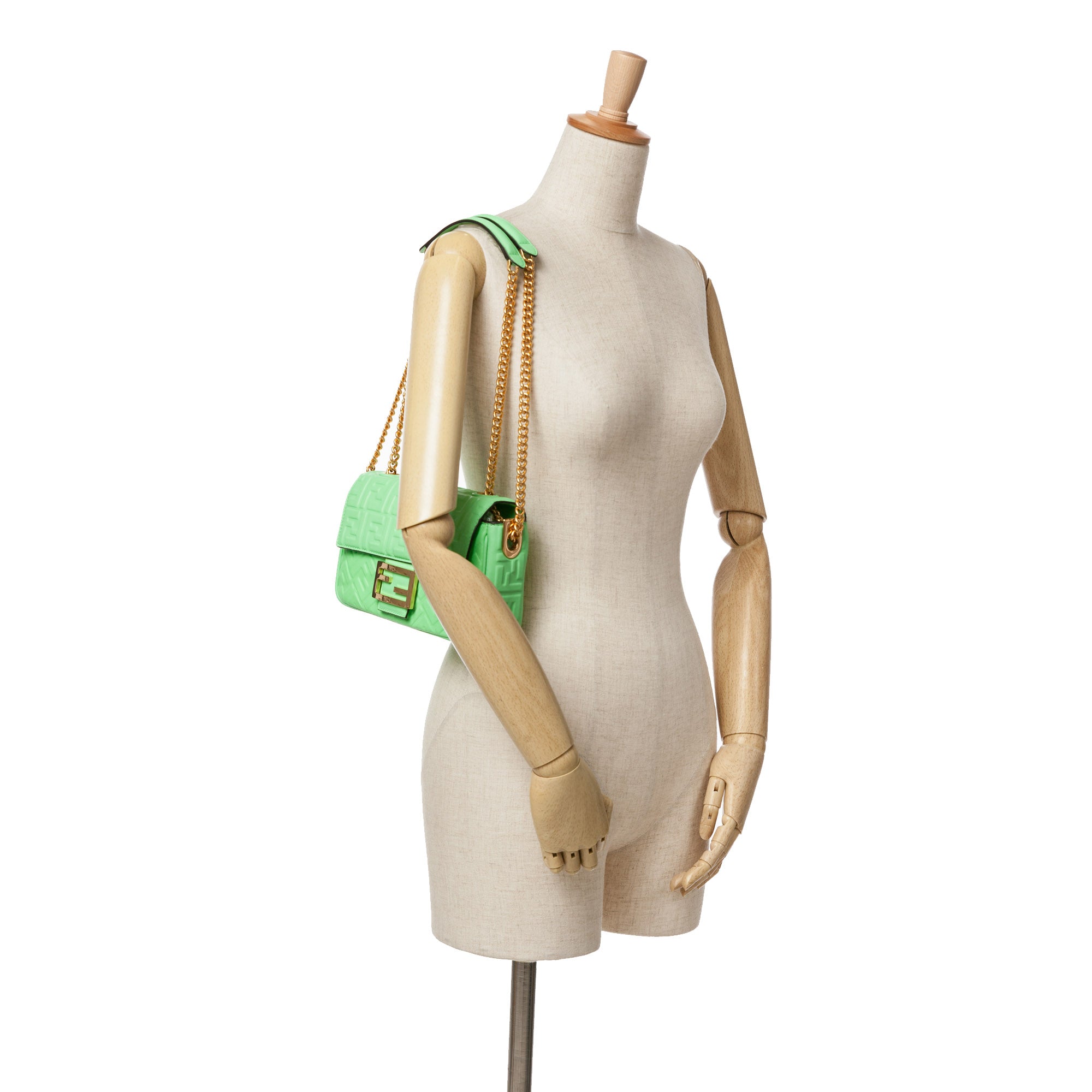 Zucca Embossed Leather Chain Midi Baguette - Image 10