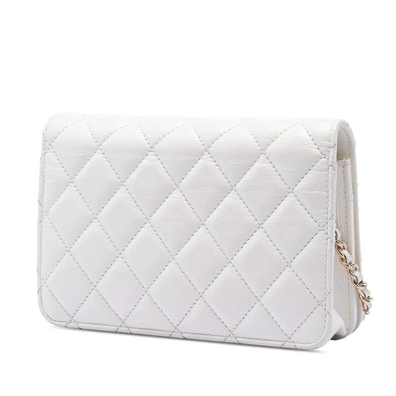 CC Crinkled Chevron Calfskin Wallet On Chain - Image 2