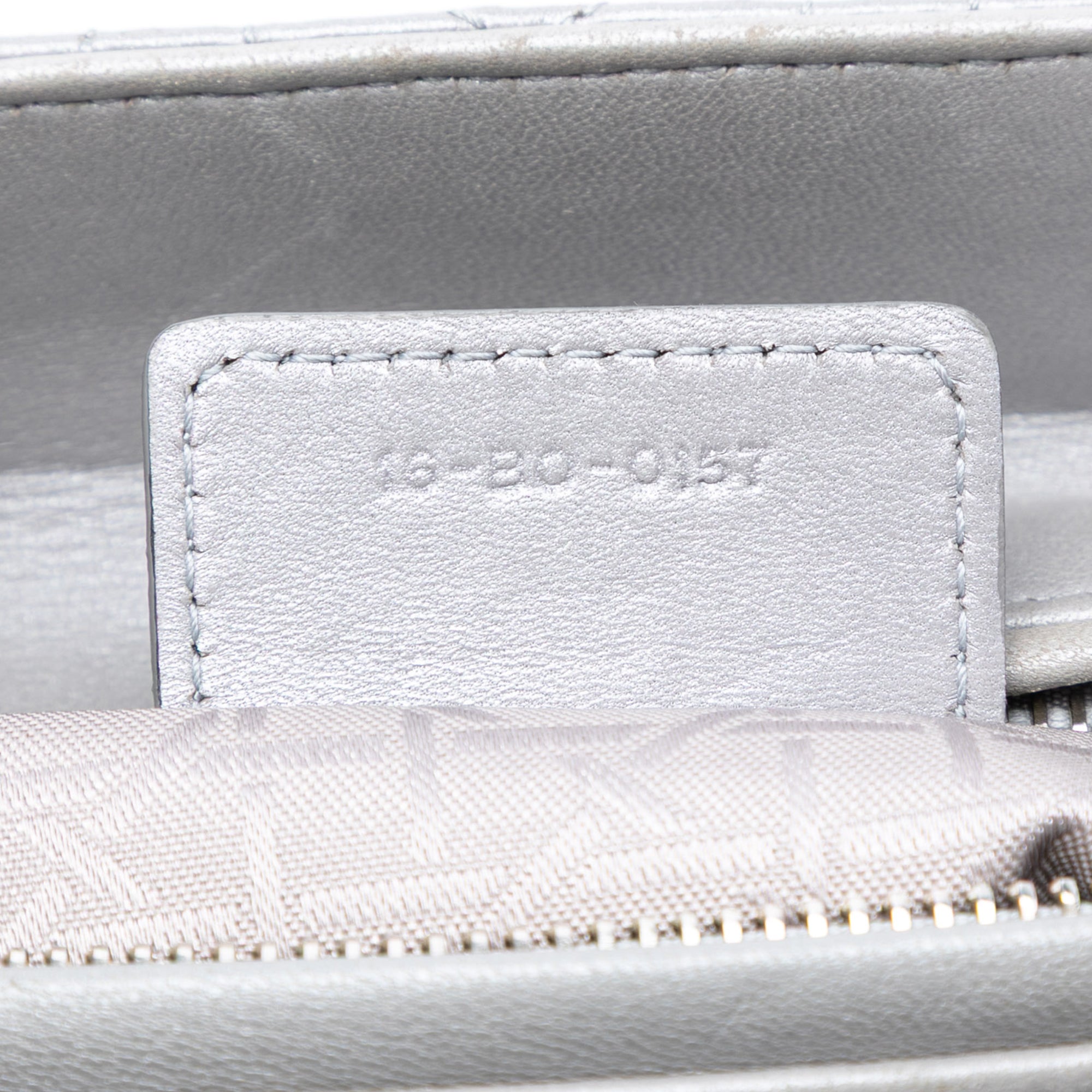 Medium Pearlescent Lambskin Cannage Lady Dior - Image 5