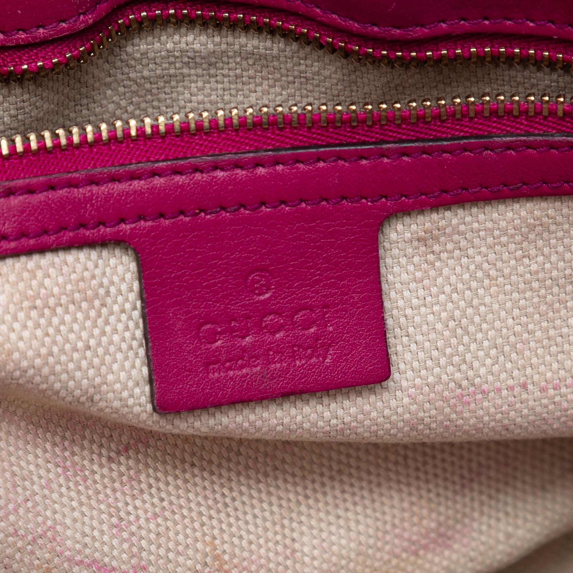 Medium Patent Soho Chain Flap Crossbody - Image 5