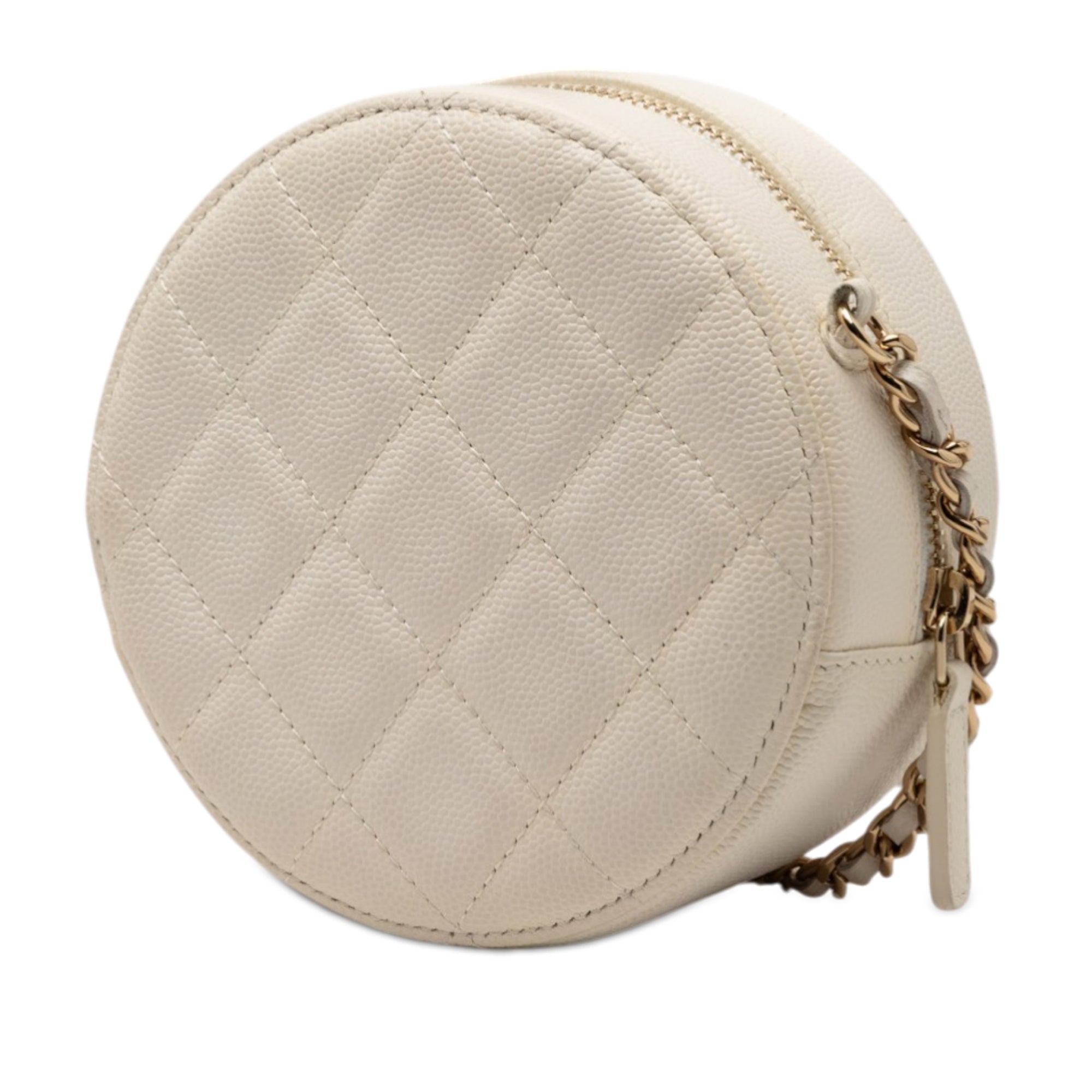 CC Quilted Caviar Round Clutch With Chain - Image 2