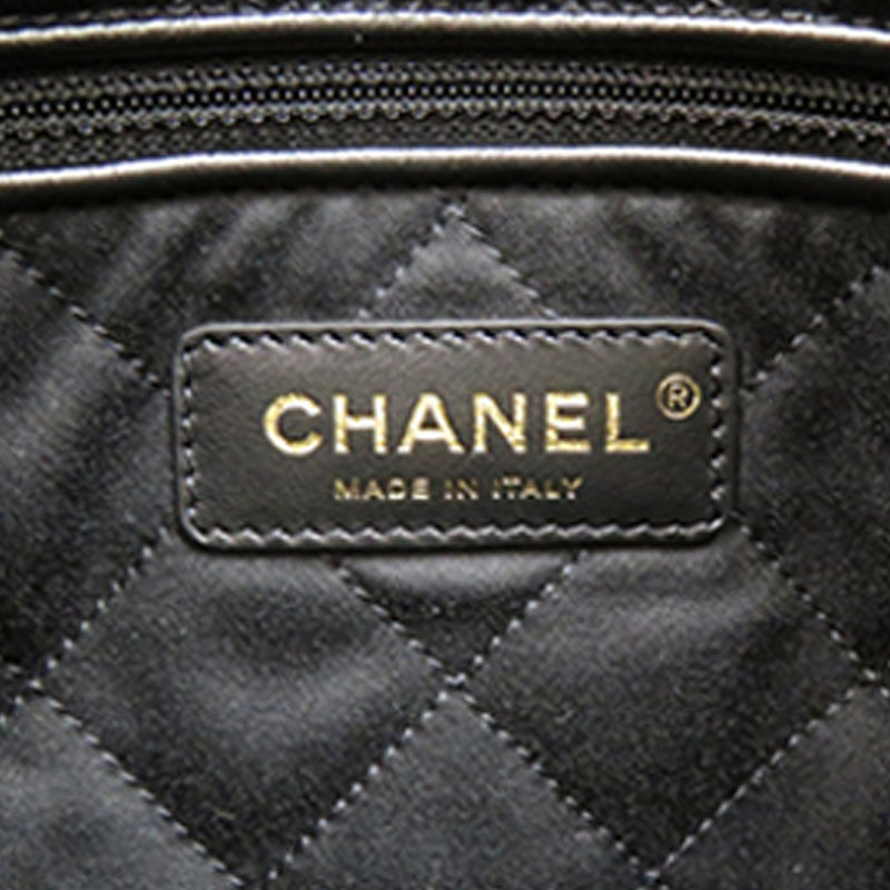 Large Quilted Shiny Calfskin 22 Backpack - Image 7