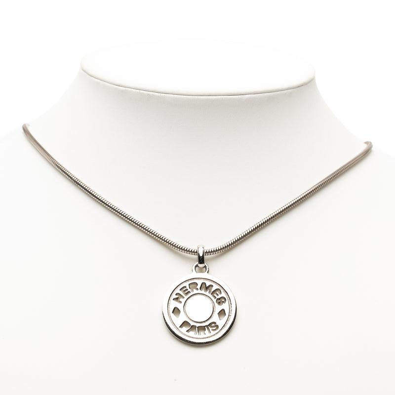 Palladium Plated Clou de Selle Pendant Necklace - Image 4