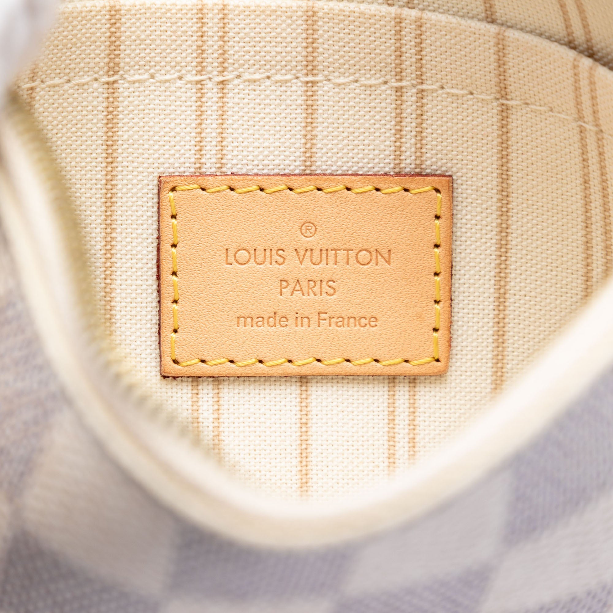 Damier Azur Neverfull PM Pouch - Image 5