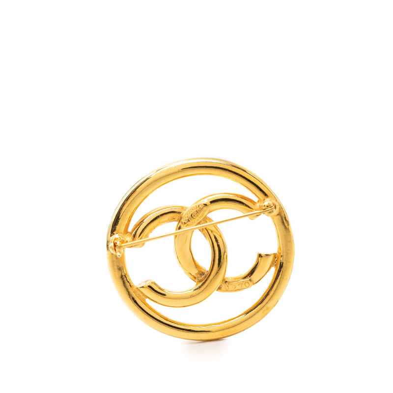 CC Gold Plated Round Brooch - Image 4