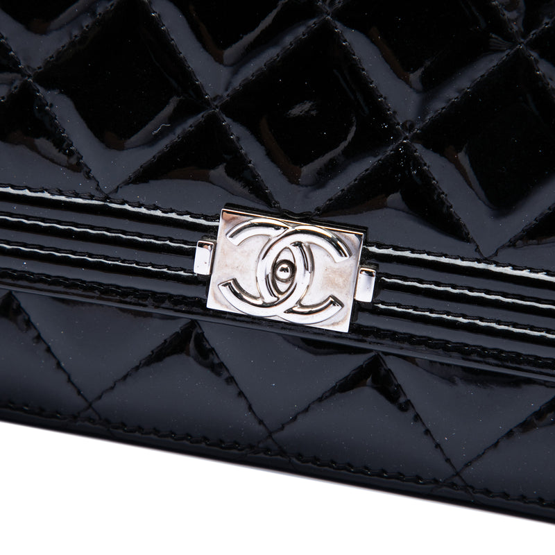 Quilted Patent Boy Wallet on Chain - Image 5