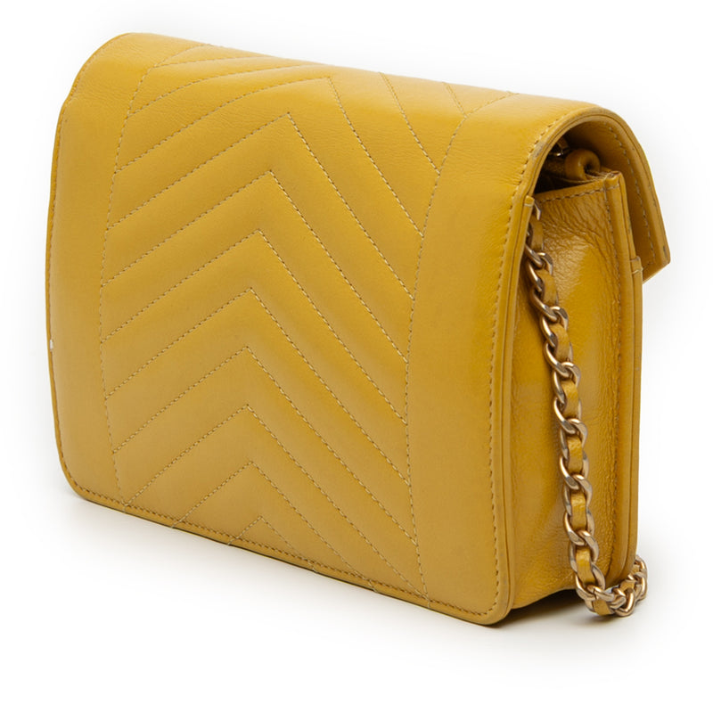 Small Reversed Chevron Lambskin Flap - Image 2