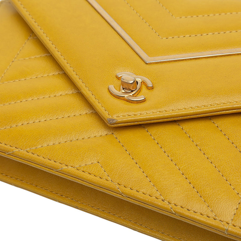 Small Reversed Chevron Lambskin Flap - Image 8