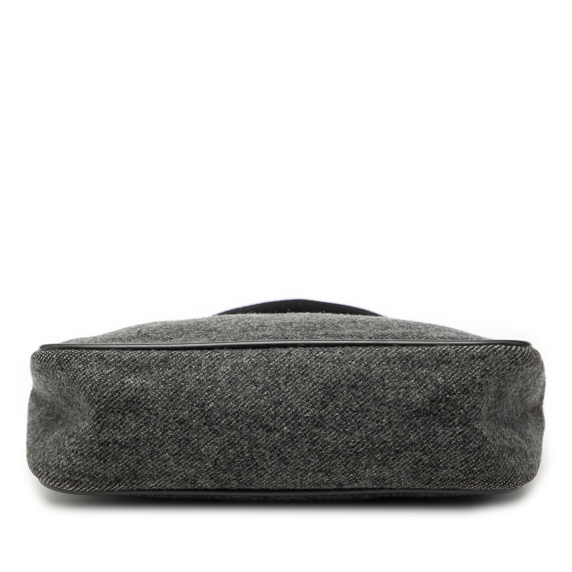 Sports Line Wool Shoulder Bag - Image 3