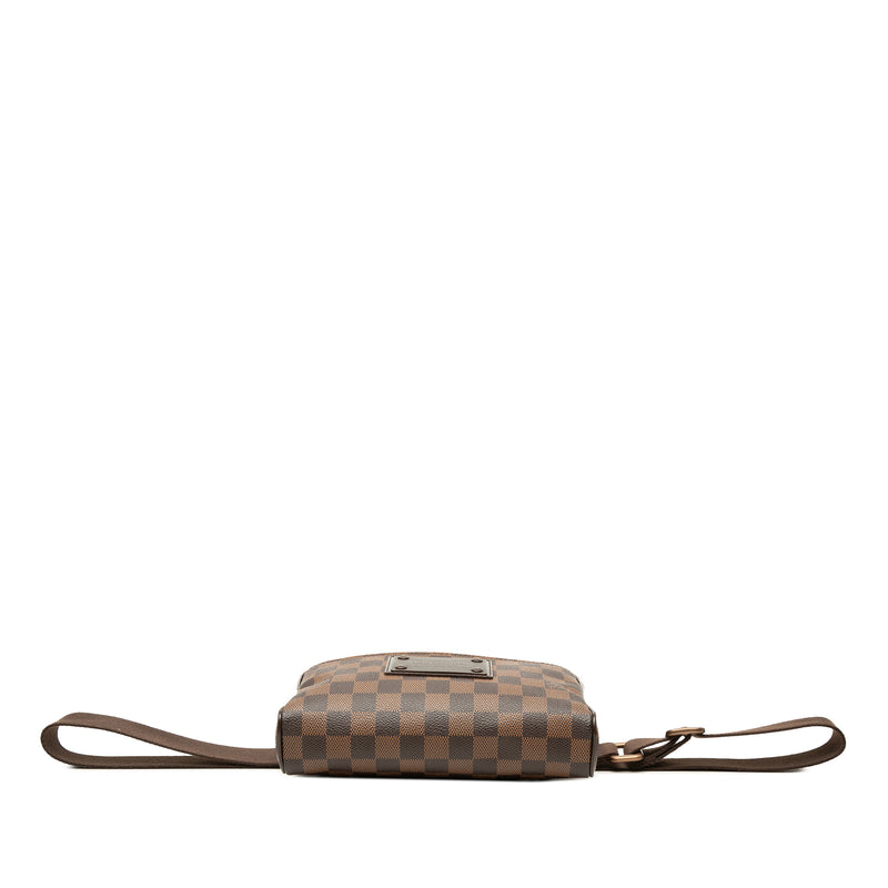 Damier Ebene Brooklyn Bum Bag - Image 3