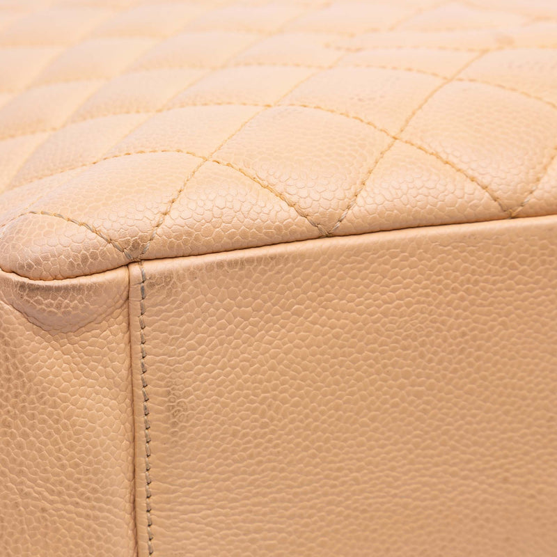 Caviar Grand Shopping Tote - Image 8