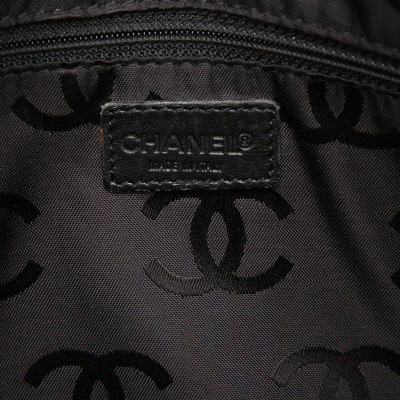 CC Lambskin Wild Stitch Handbag - Image 5